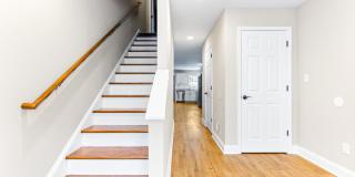 Parkside Haven: Contemporary 2-Bedroom Row Home Near Patterson Park Gallery 8