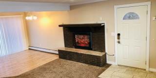Spacious 3-Bedroom Living in Eagle River - 11614 Dawn St. Gallery 3