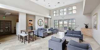 Charming 2BR Townhome in Phoenix Gallery 23