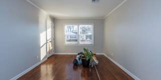 Beautiful Brookside duplex unit - NO PETS Gallery 11