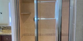 3 Bedroom Townhome in Sterling, with a large complete loft on top floor Gallery 17