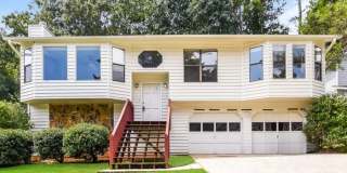 5975 Wellborn Trail Gallery 1