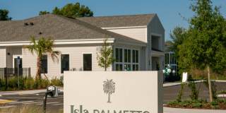 Isla Palmetto Gallery 21