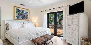 25 NW 24th Court Gallery 27