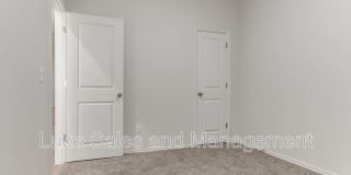 1543 Pavy Parkway Gallery 33