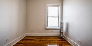 6400 S. Rockwell Street Apartments Gallery 5
