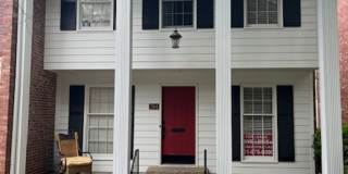 Elegant Colonial Style 2 Bedroom 2 and a half Bathroom Townhome in Little Rock Elegant Colonial Style 2 Bedroom 2 and a half Bathroom Townhome in Little Rock Gallery 1