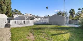 5439 Carpenter Ave Gallery 24