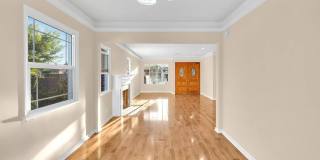 1732 N Buena Vista St Gallery 3