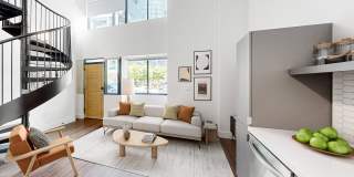 388 Beale Gallery 13