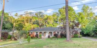 Charming Brick Ranch with Modern Comforts in Mobile! Gallery 15