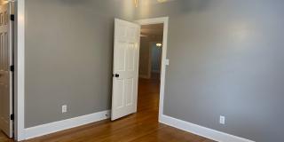 3BR/3.5BA plus bonus Full-Brick Ranch with Walkout Basement & Boat Slip Gallery 5