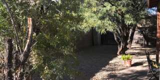 Central Furnished Guest House Gallery 19