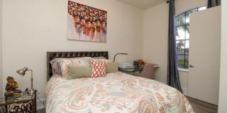 ** LUXURY MODERN ZEN RETREAT IN NAPLES PARK ** WALK TO THE BEACH **   4BR/4BA PRIVATE POOL & SPA FULLY REMODELED ** MERCATO **OFFERED FURNISHED SEASONALLY, WEEKLY OR ANNUALLY ** NO HOA PROCESS SO MOVE IN TODAY ** READY FOR A TENANT ** Gallery 69