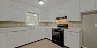 3-Bed, 2-Bath Split-Level Home in Alabaster Gallery 11