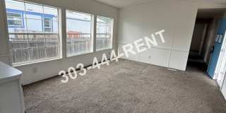 $500 off of the 1st Month's Rent - Riverdale Farms Subdivision - 3 Bedroom 2 Bathroom in Thornton! Gallery 5
