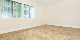 Vandenburgh Place Gallery 48