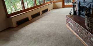 ALL UTILITIES INCLUDED! ~ 3 Bedroom 1 Bath Gallery 10