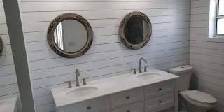 Canal Home 3 Bed 2 Bath Gallery 7