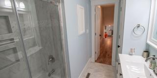 Modern 4bd Home - Fully Furnished Utilities Included Gallery 26