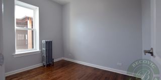 1724 W Juneway Terrace Gallery 3