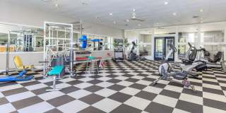 Oval Spring Apartments Gallery 5