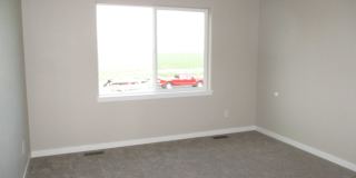 Brand New Berthoud Property facing the Mountains Gallery 10