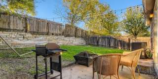 Fully Furnished 3 Bedroom near Greenbelt in Southeast Austin- Easy Access to 35! Gallery 23