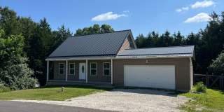 Scenic Home on 5 Acres Minutes from Wentzville Gallery 1