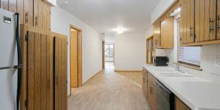 1019 S Oakley Boulevard Gallery 5