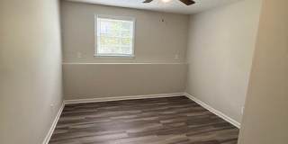 105 Laurel Court Gallery 22