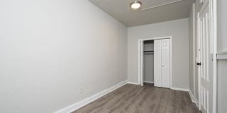 489 Hamilton St - 1 Gallery 18