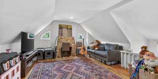 Charming 4BR/2.5BA Tudor in Prime Chevy Chase, DC! Gallery 26
