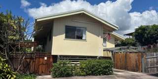 2 Bedroom/2 Bathroom plus Den walkable to Banyans and Pet Friendly! Gallery 1