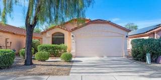 4621 E ABRAHAM Lane Gallery 1