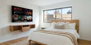 29 7th Avenue South Gallery 8