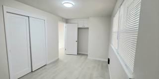 North Seattle/ Shoreline 2 Bedroom + Bonus Room 1BA House Gallery 8