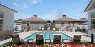 Zora Encanto Gallery 4