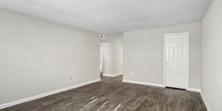 Brentwood Apartments Gallery 10