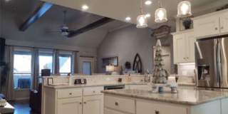 Spacious 3BR House in Tulsa Gallery 6