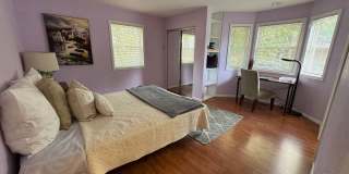 3-bedroom home in Central Boulder Gallery 11