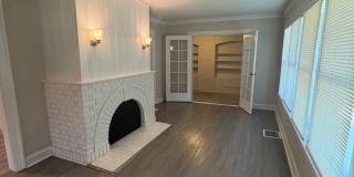RENT SPECIAL- Free 65" TV At Move In- Spacious 3 Bed, 2 Bath Home in Prime Kansas City Location Near Plaza & Brookside RENT SPECIAL- Free 65" TV At Move In- Spacious 3 Bed, 2 Bath Home in Prime Kansas City Location Near Plaza & Brookside Gallery 3