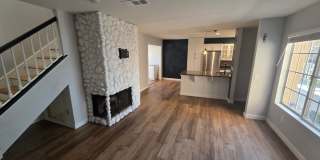 RENOVATED 2BD/1.5 BATH WITH PARKING, LAUNDRY, AND FULL H-VAC WITH MOVE IN SPECIAL!! Gallery 3