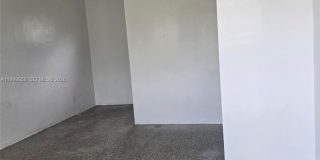 260 SW 11th Ave Gallery 1
