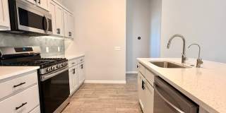 **Gorgeous Newer Build! 3 Bed 2 Bath** Gallery 7