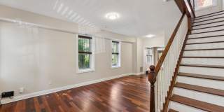 3 Level Semi-Detached Row Home in Columbia Heights Gallery 5