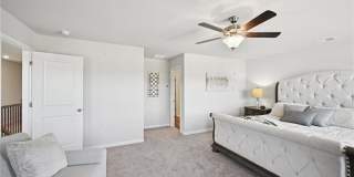 405 Lanier Circle Gallery 21