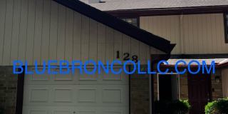 Great price for 2 bedroom townhome, spacious with large closets Gallery 1