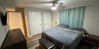 PETS CONDITIONAL + FURNISHED OPTION - Cute Sleepy Hollow Flats-Style Condo! Gallery 12