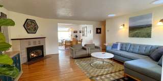 307 Del Norte Lane Gallery 1